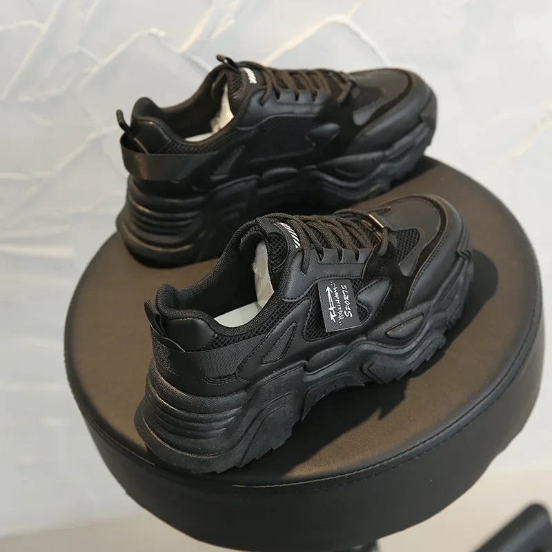 LuxeLucht Mesh Sneakers