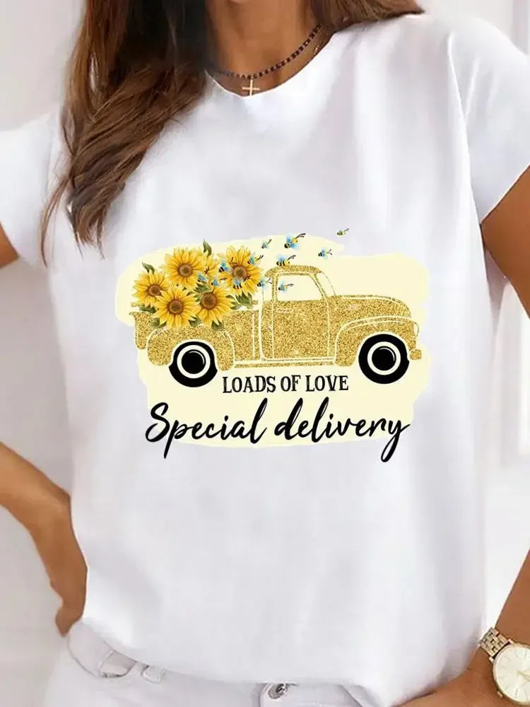 Heartfelt Friendship Plus Size T-shirt