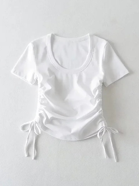 Verleidelijke Zijden Crop Tops voor de Zomer