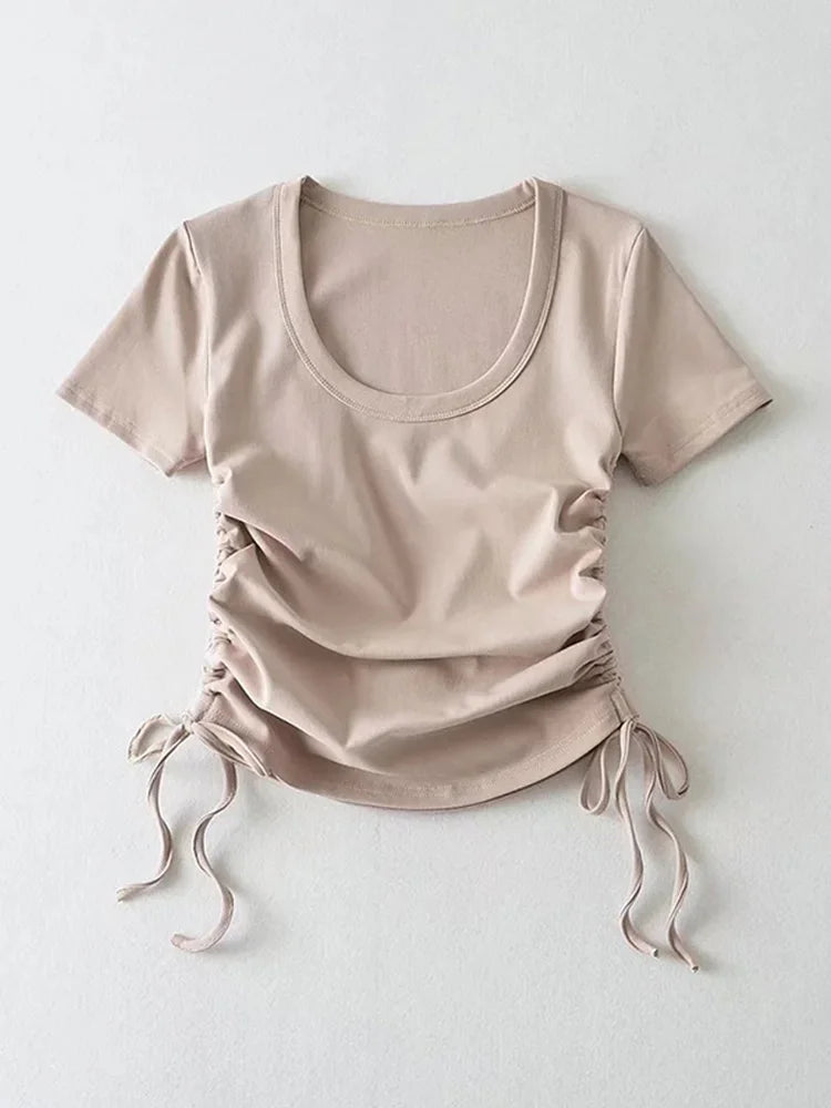 Verleidelijke Zijden Crop Tops voor de Zomer