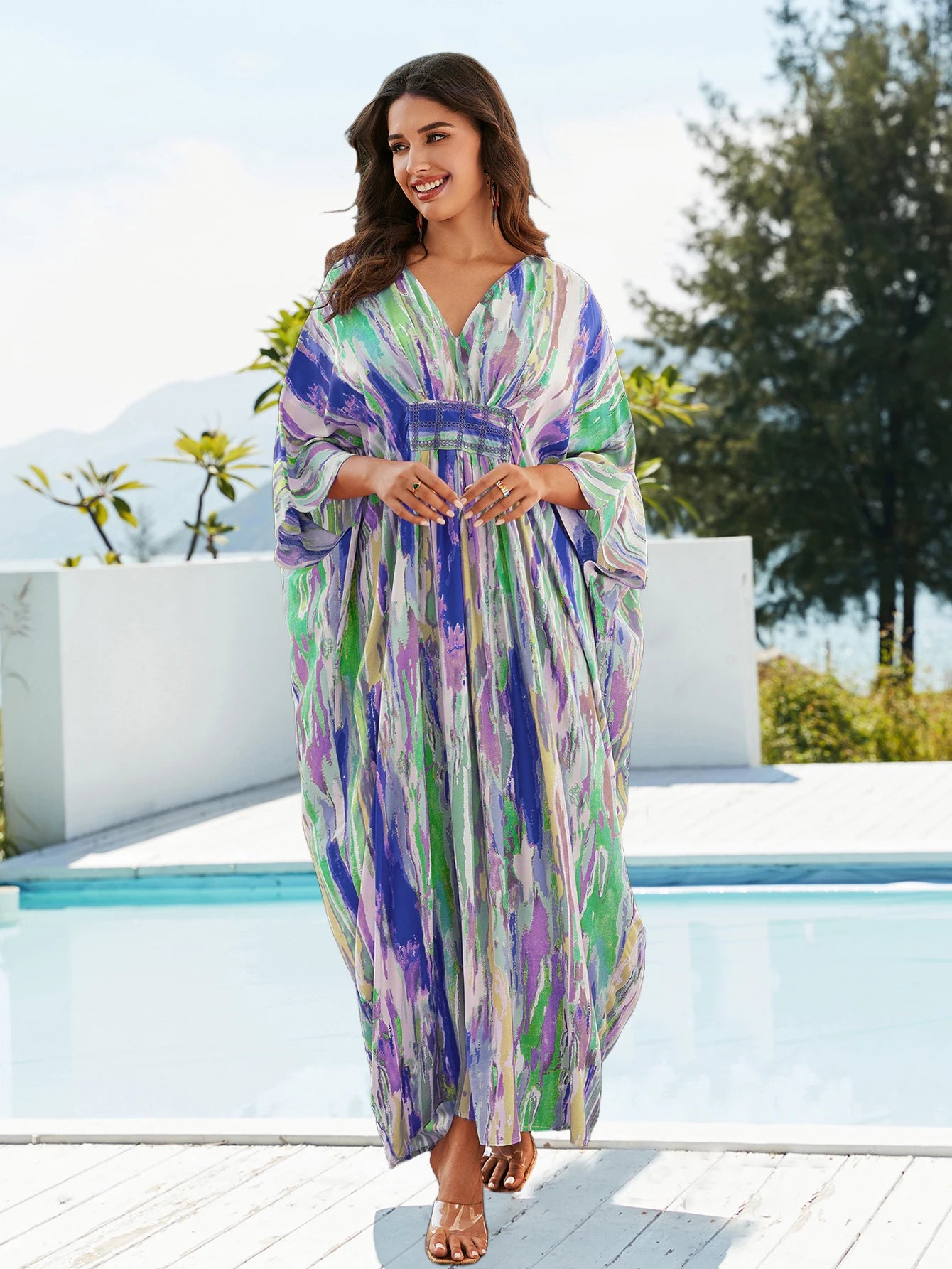 Charmante caftano estivo con scollo a V di Aloha Breeze