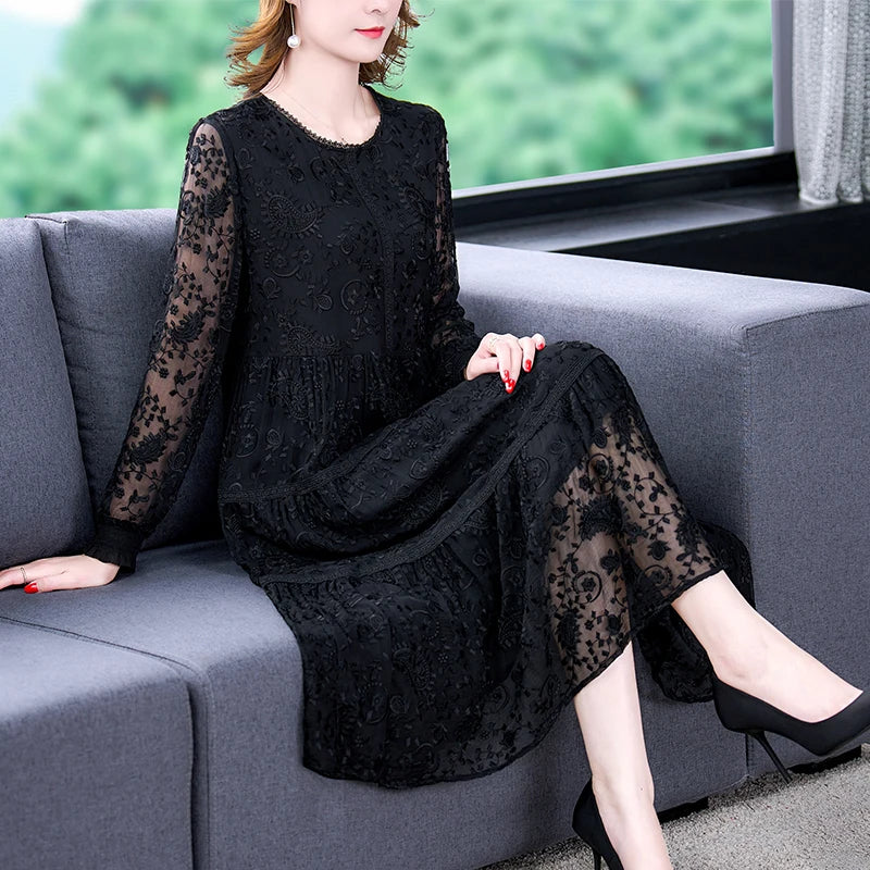 Sexy Black Lace Midi Dress with Embroidery