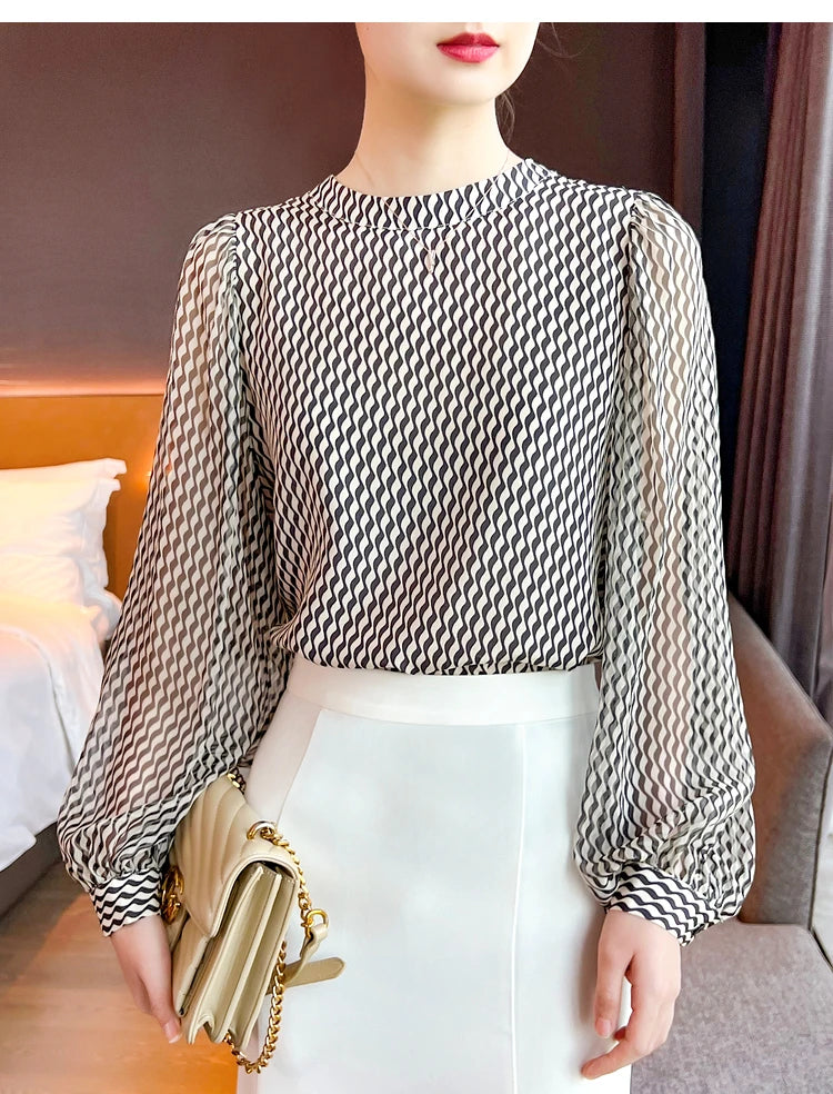 ModeStijl's Chic Design Women's Chiffon Blouse for a Stylish Summer Look
