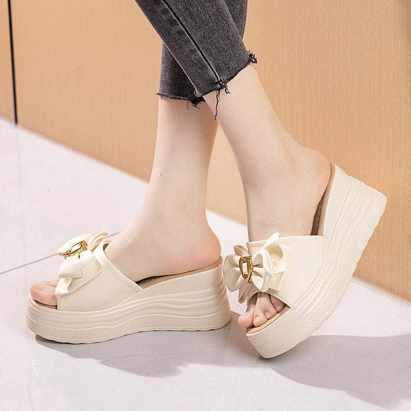 Beautiful Woman Enchanting Summer Slippers