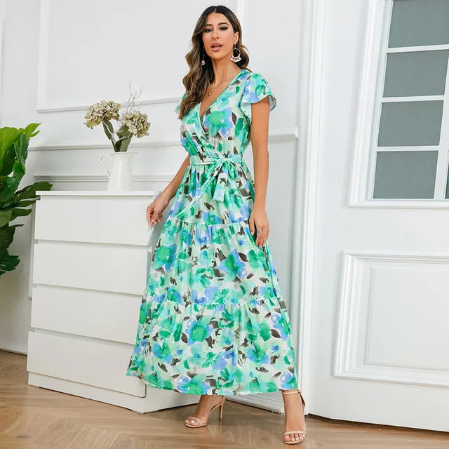 Sommerliches V-Ausschnitt Blumenkleid mit Rüschen