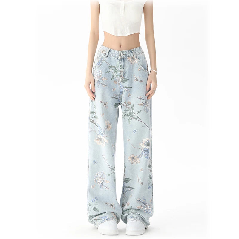 Jeans Vintage con Estampado de Flores RetroChic