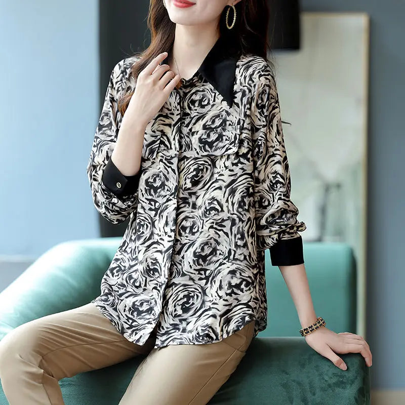 Blouse vintage en chiffon avec détails plissés