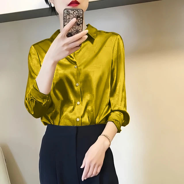 Glossy's Luxe Satijnen Blouses: Tijdloze Elegante Tops in Effen Kleuren