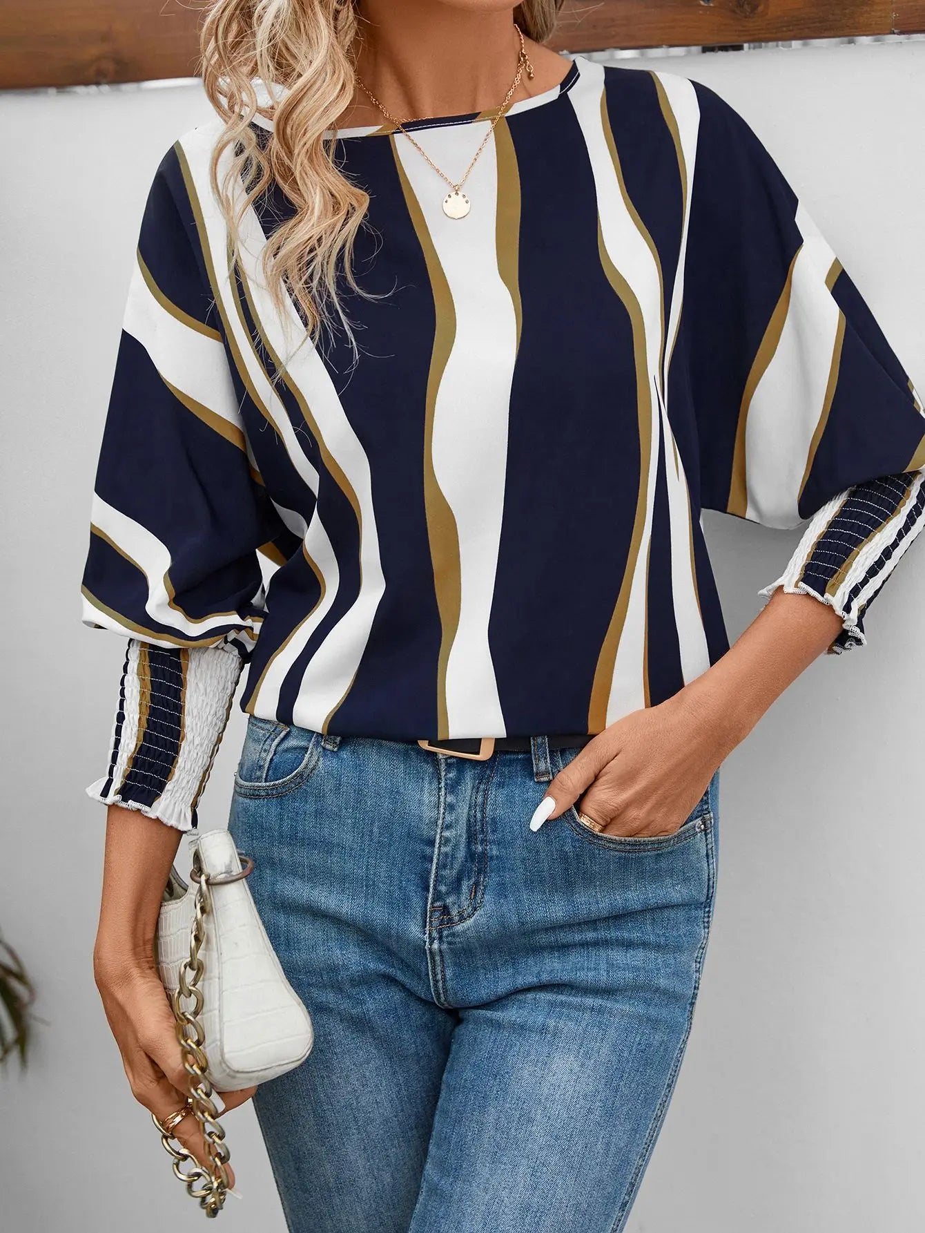 Elegant Summer Blouse with Owl Eater Fashion