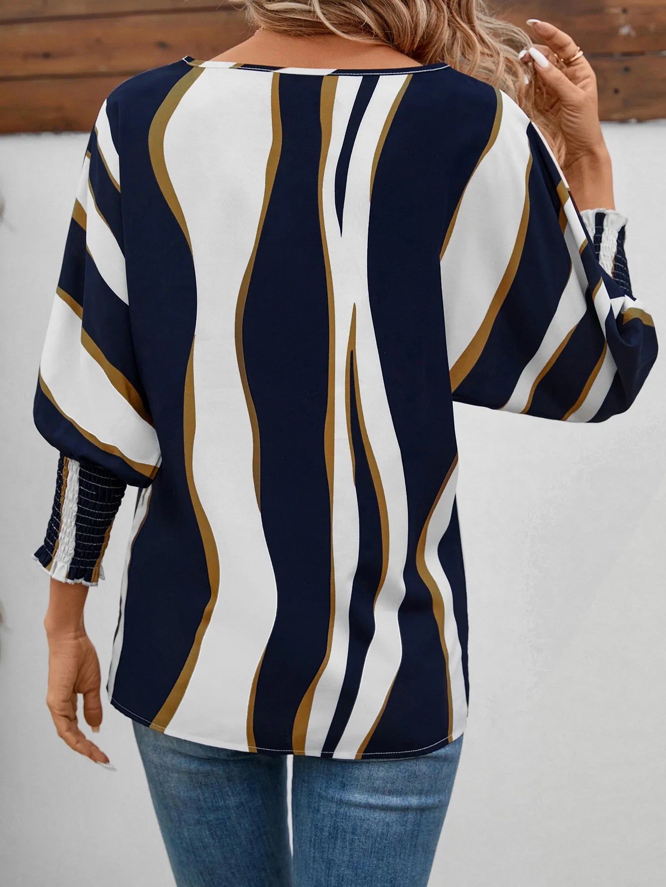 Elegant Summer Blouse with Owl Eater Fashion