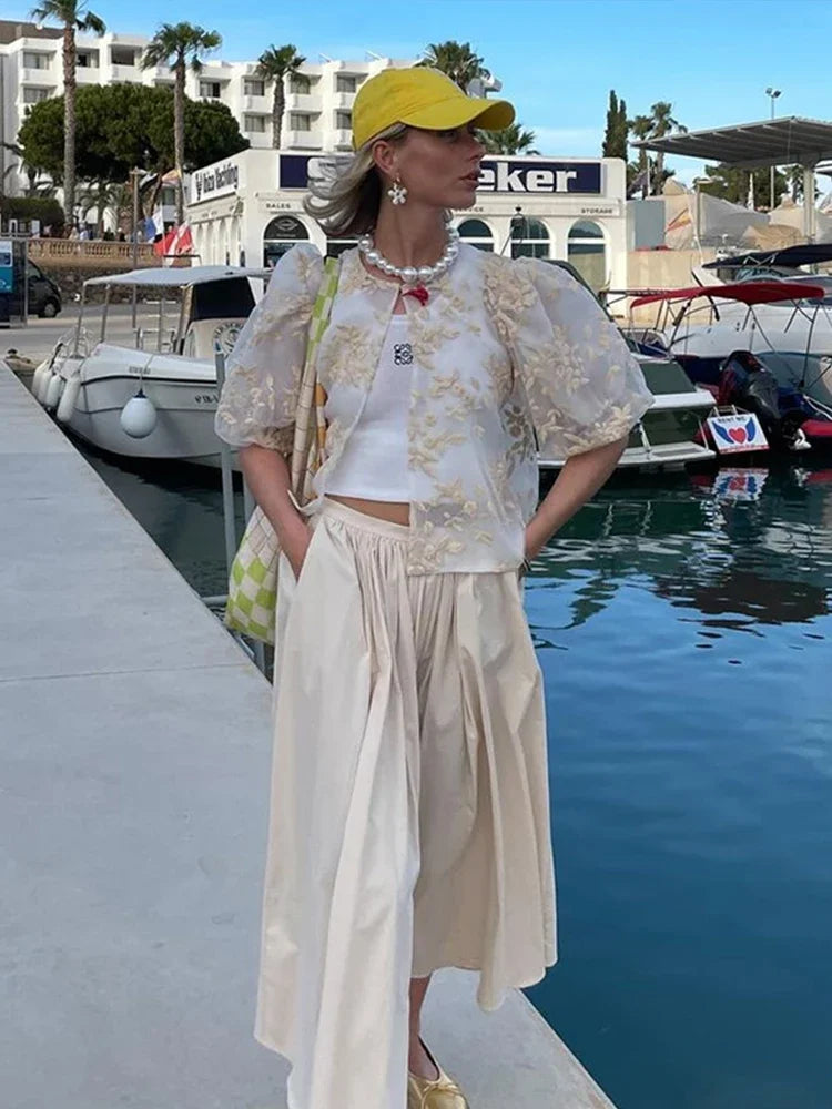 Blouse féminine transparente en dentelle et mesh