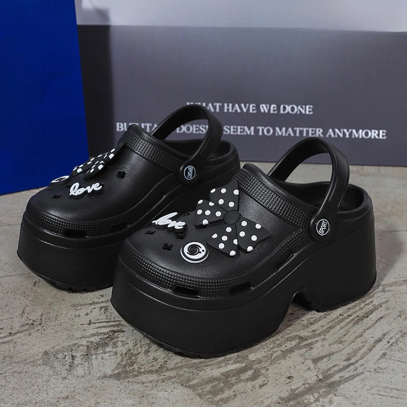 TrendLuxe Erhöhende Klompen