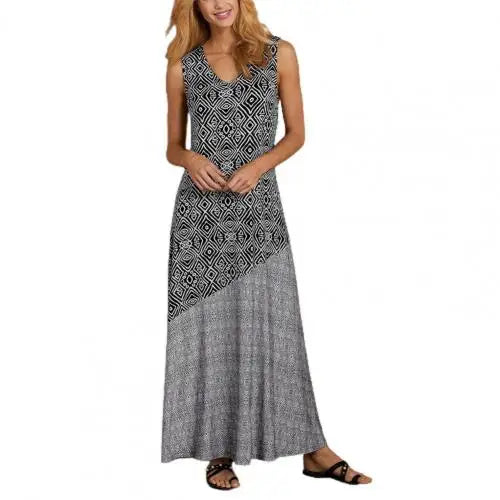 Sun-drenched Beach Dress with Vintage Print for Beach Lovers