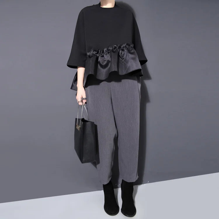 LuxeVerve Asymmetrische Ruffle Hem Blouse