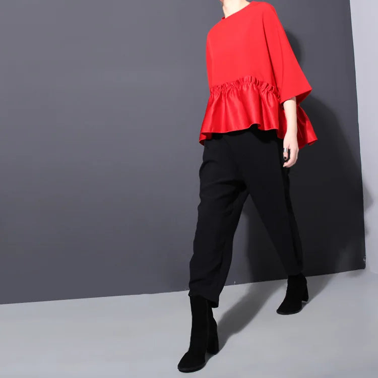 LuxeVerve Asymmetrische Ruffle Hem Blouse