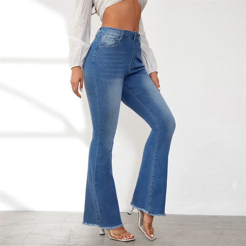 ChicDenim Vaqueros Ajustados de Mezclilla con Detalles de Borlas