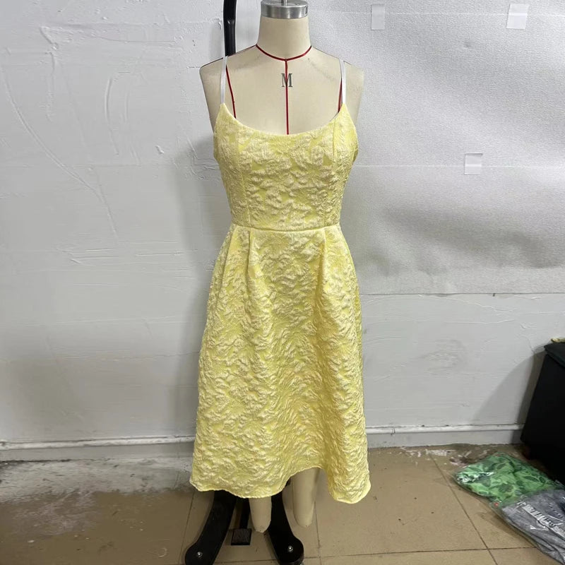 LuxeMode elegante sommerliche Spaghettiträgerkleid