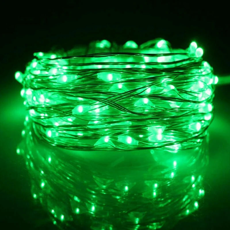 Catena luminosa esterna resistente alle intemperie con lampade LED