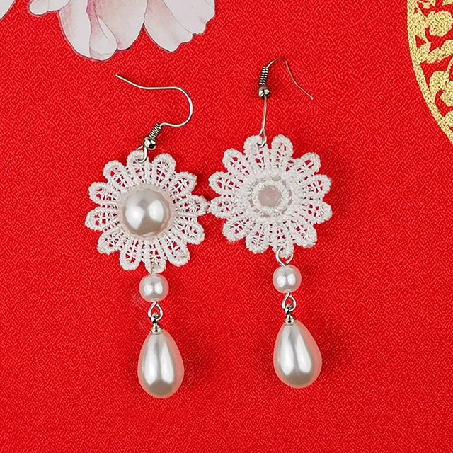 Luna Fashionable Pearl Necklace Set