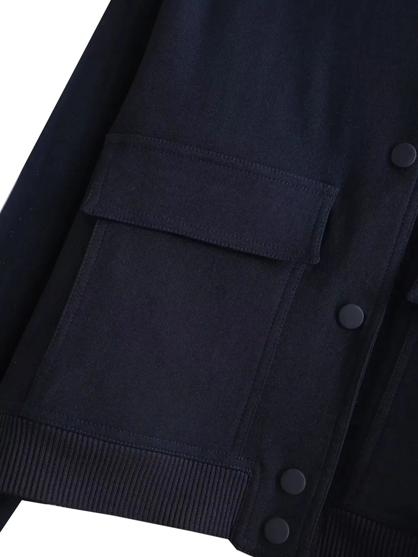 Stilvolle Frühlings-Bomberjacke von ModaChic