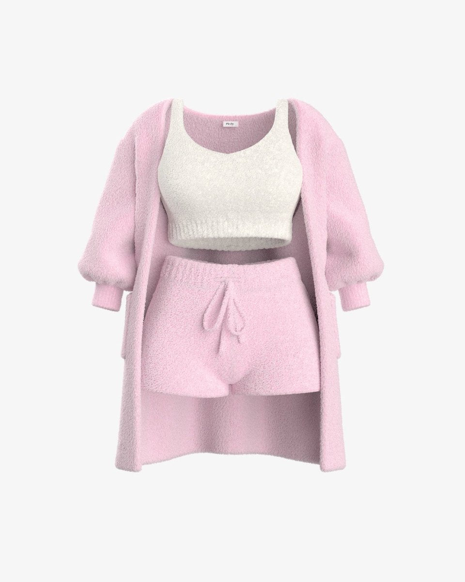 Zachte roze fleece set bestaande uit een top, trui en korte broek voor ultieme warmte en comfort.