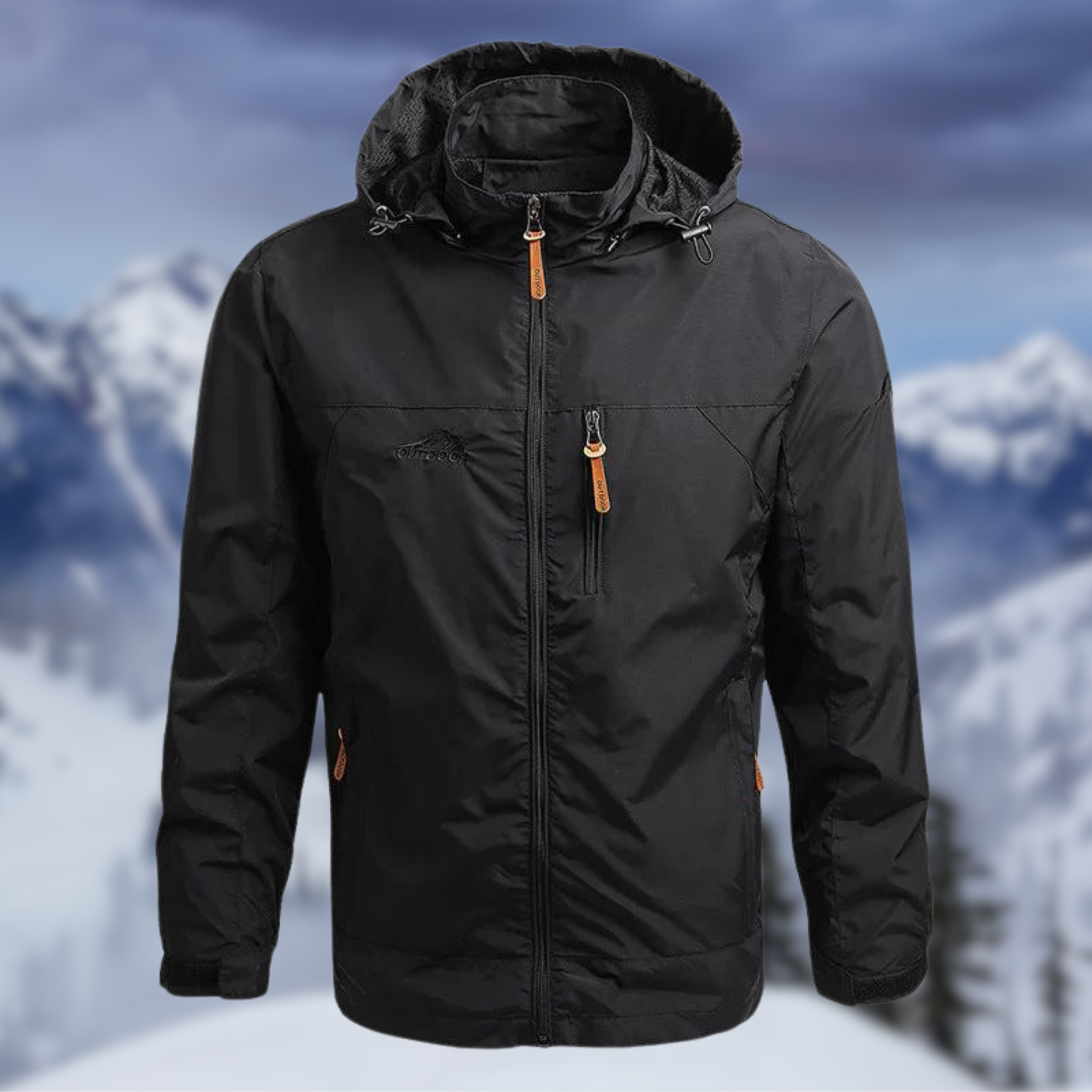 Zwarte beschermende jas met capuchon, voorzien van praktische ritszakken en oranje details. Deze jas biedt zowel stijl als functionaliteit, ideaal voor koude weersomstandigheden en outdoor activiteiten. Het ontwerp zorgt voor zowel comfort als een moderne uitstraling, perfect voor avontuurlijke en alledaagse gelegenheden.