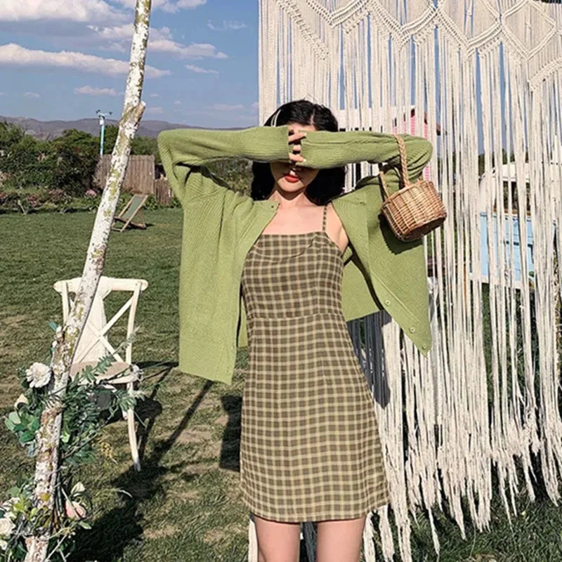 Zoki's Avocado Green Vintage Check Dress - Summer Elegant Class