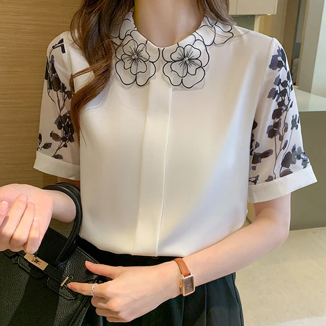 Blusa de verano con mangas cortas - Blusa de gasa con estampado de moda - Top elegante para mujer