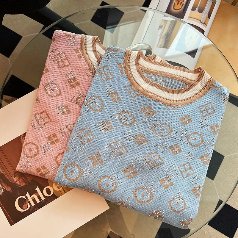 ModeMeester Gebreide Top met Hot Drill Detail