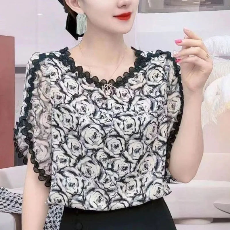 Zomerse Kleurblok Trui met Kant - Vrouwelijke Elegantie en Comfort