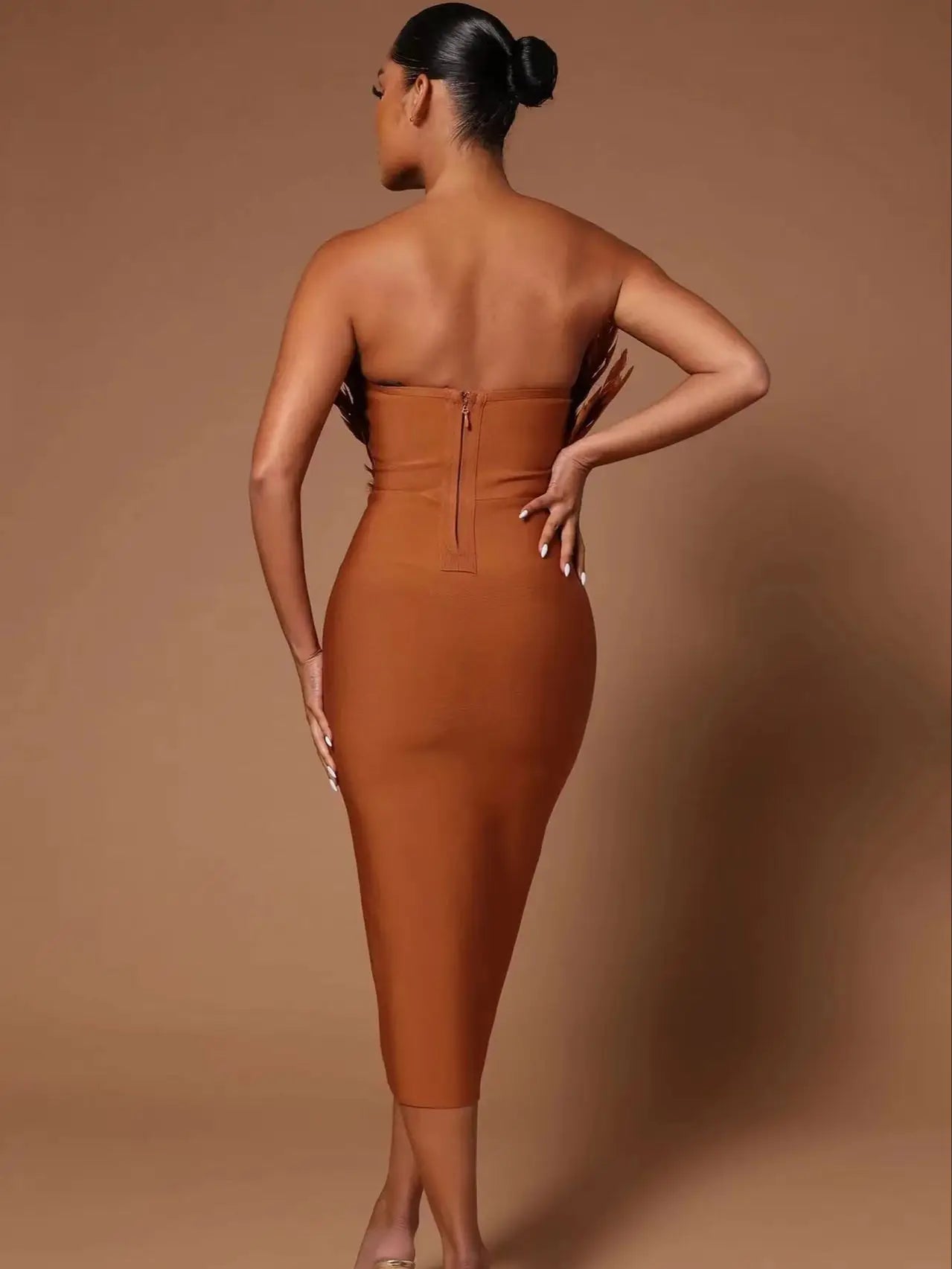 Enchanting Strapless Bodycon Dress with Feathers