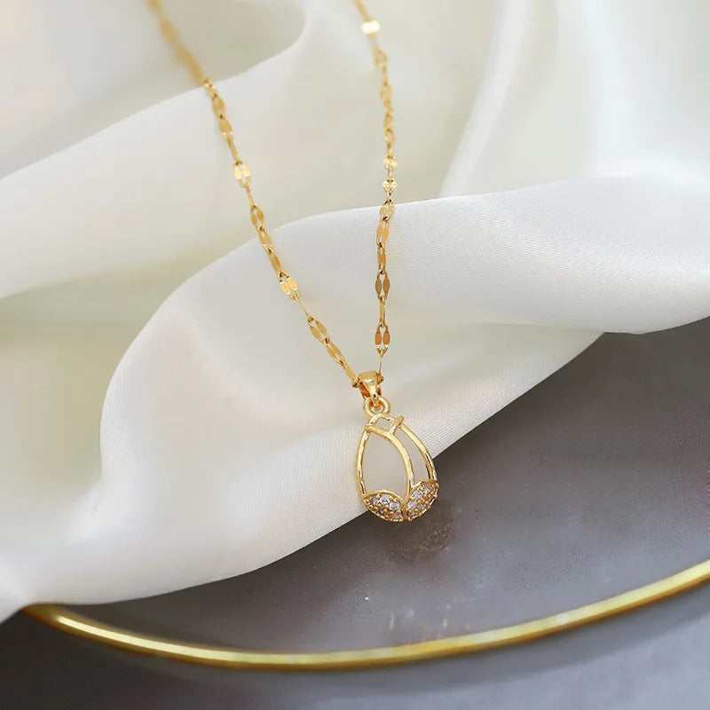 Enchanting South Korean Fashion Tulip Flower Necklace for Women