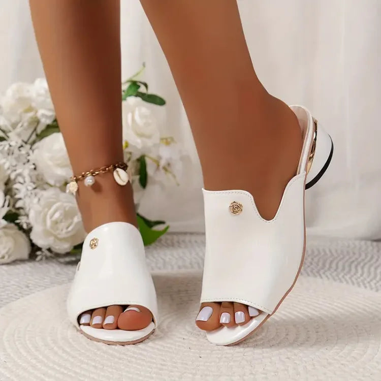Luxurica Elegant Chunky Heel Sandals