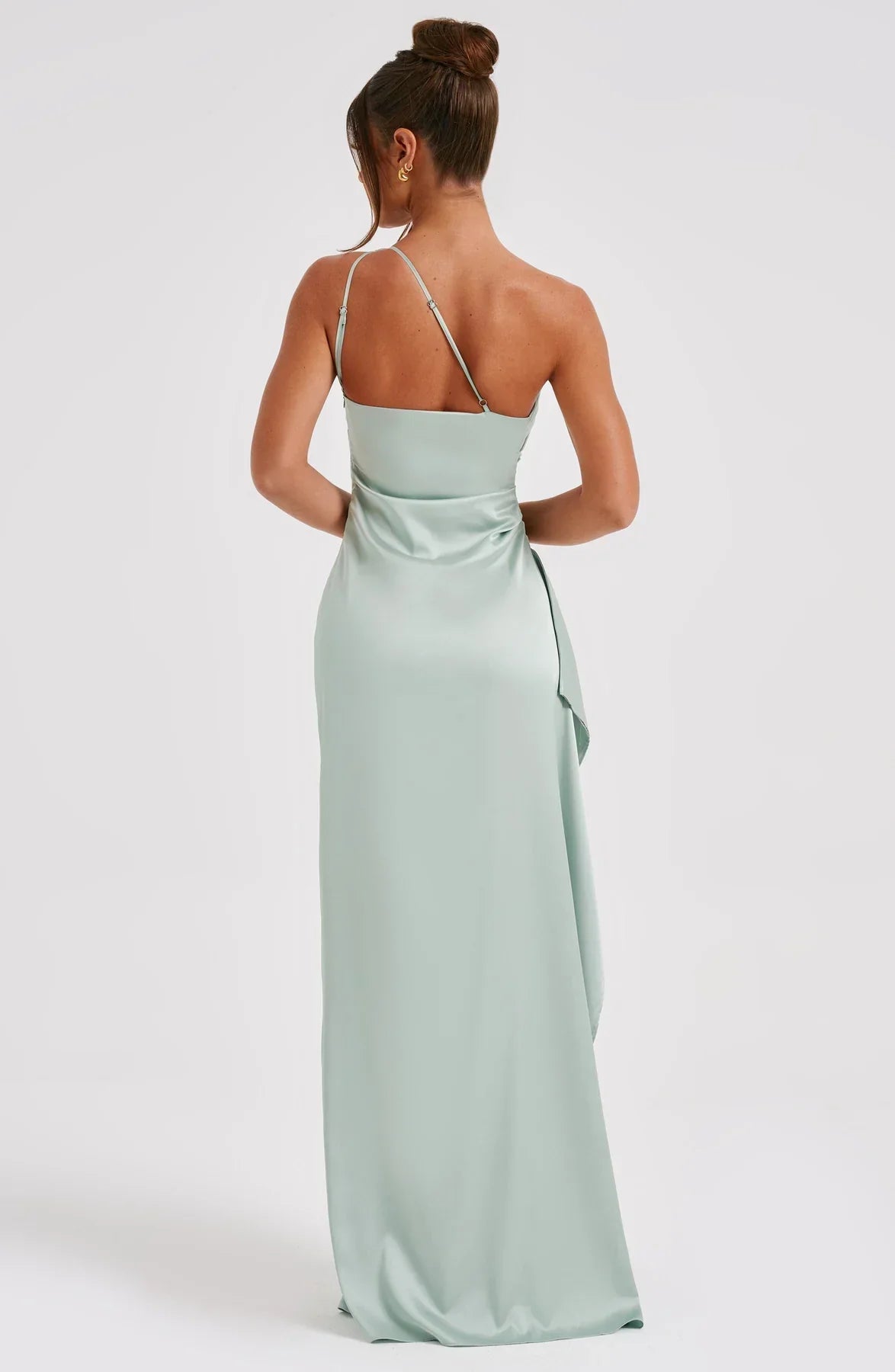Velanora Dress | Geplooide Satijnen Split Jurk