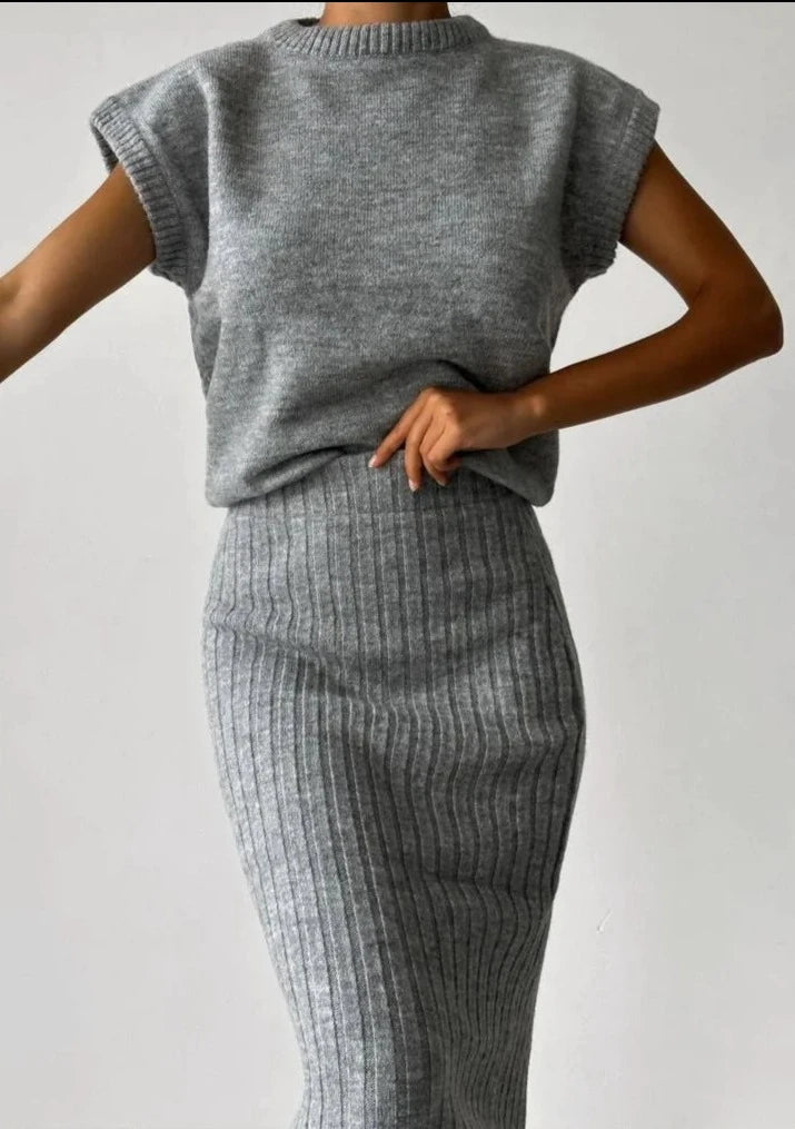Betoverende Elegantie – Gebreide Rok en Mouwloos Vest Set voor Dames, Luxe Winter Ensemble