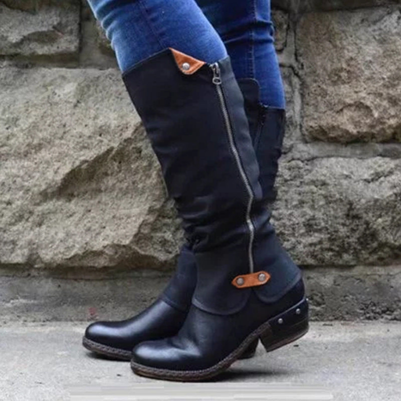 High boots with round toe and blue side zipper