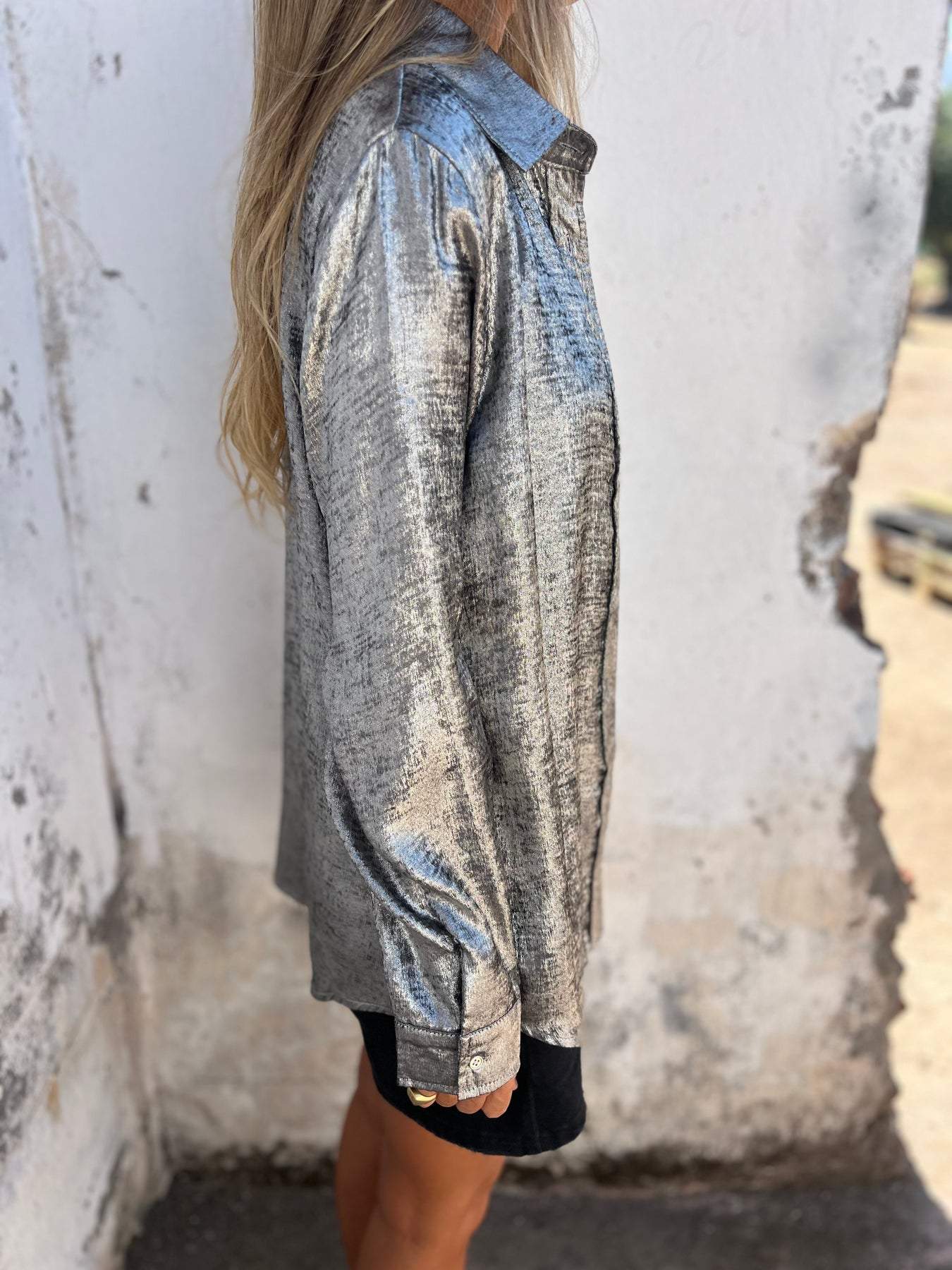 Bella Metal Blouse for Shiny Elegant Evenings