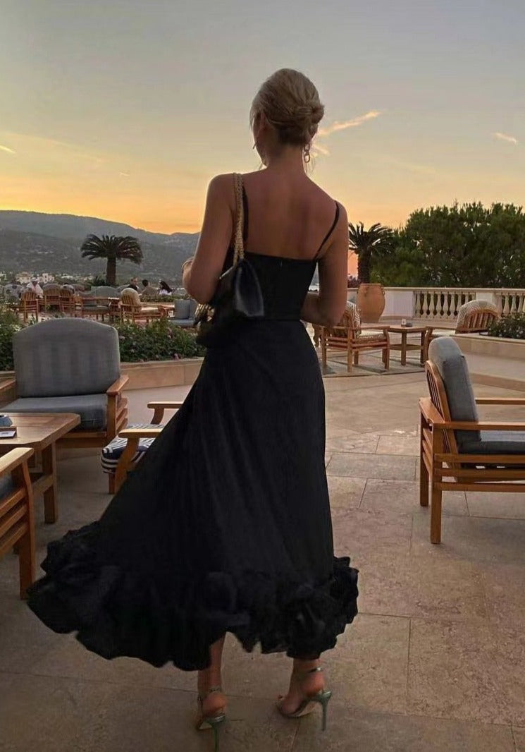 Shine with Luna's Beautiful Midi Dress!