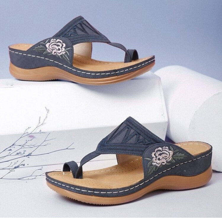 Orthopedic Women's Sandals with Floral Embroidery - Velanora
