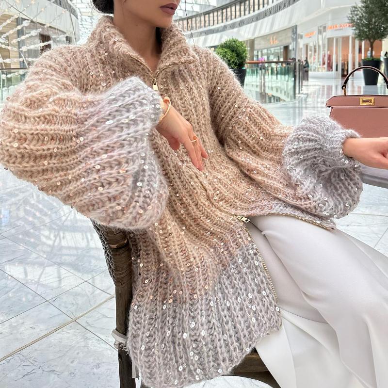 Giacca a maglia con zip di Aurora: senza sforzo elegante con un tocco pratico!