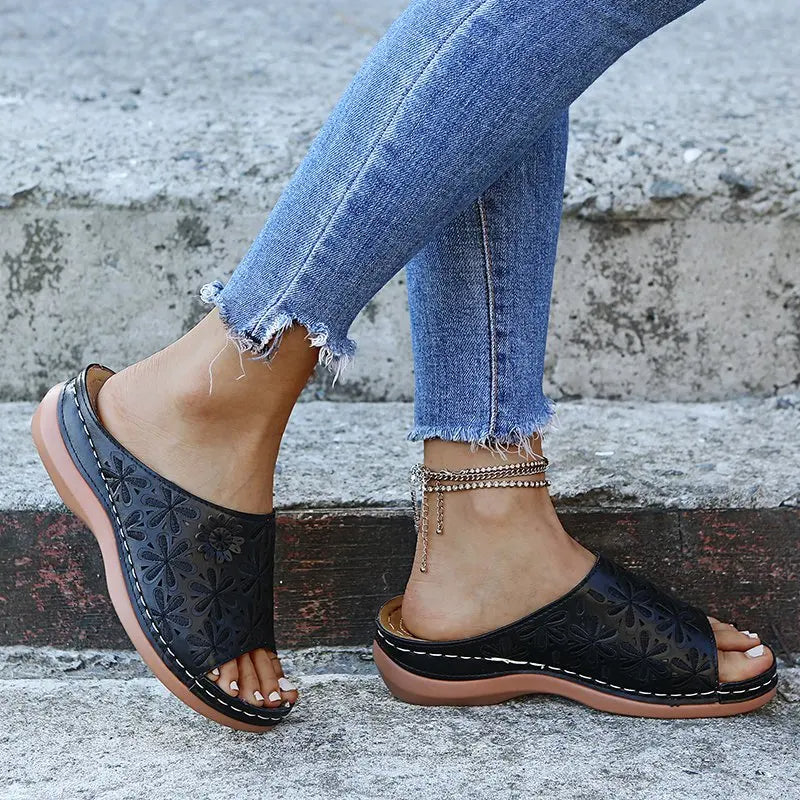 Orthopedische slippersandaal voor dames met patronen