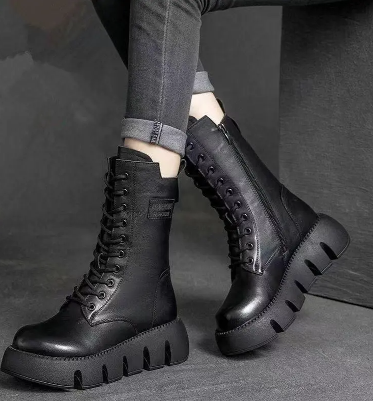 Stap in winterstijl: Aurora dameslaarzen met fleecevoering en dikke zool