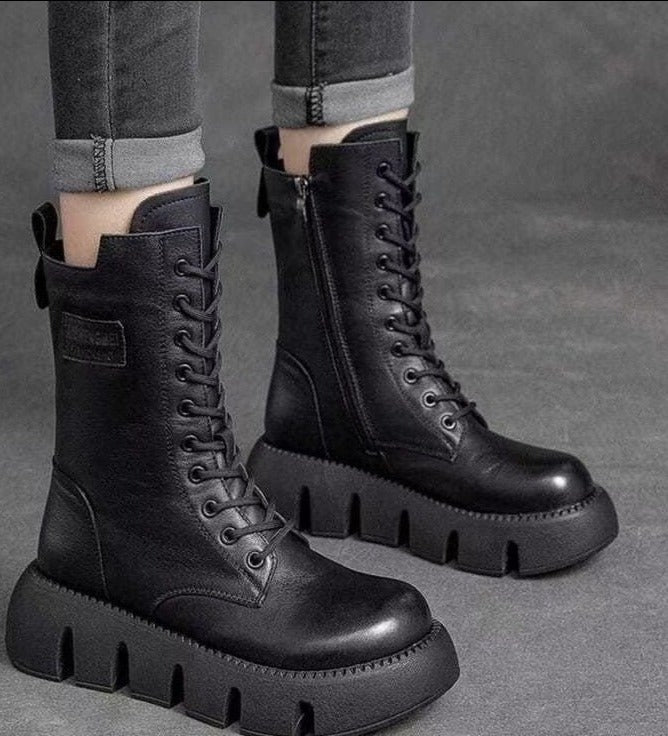 Stap in winterstijl: Aurora dameslaarzen met fleecevoering en dikke zool