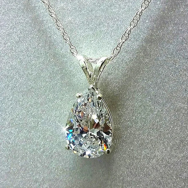 Glanz des Kreuzes Silberne Halskette mit Diamanten Tropfen