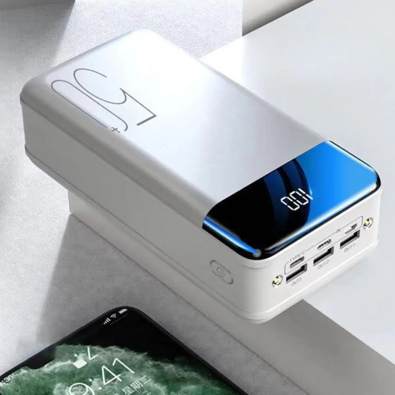 Powerbank da 100.000mAh con ricarica rapida
