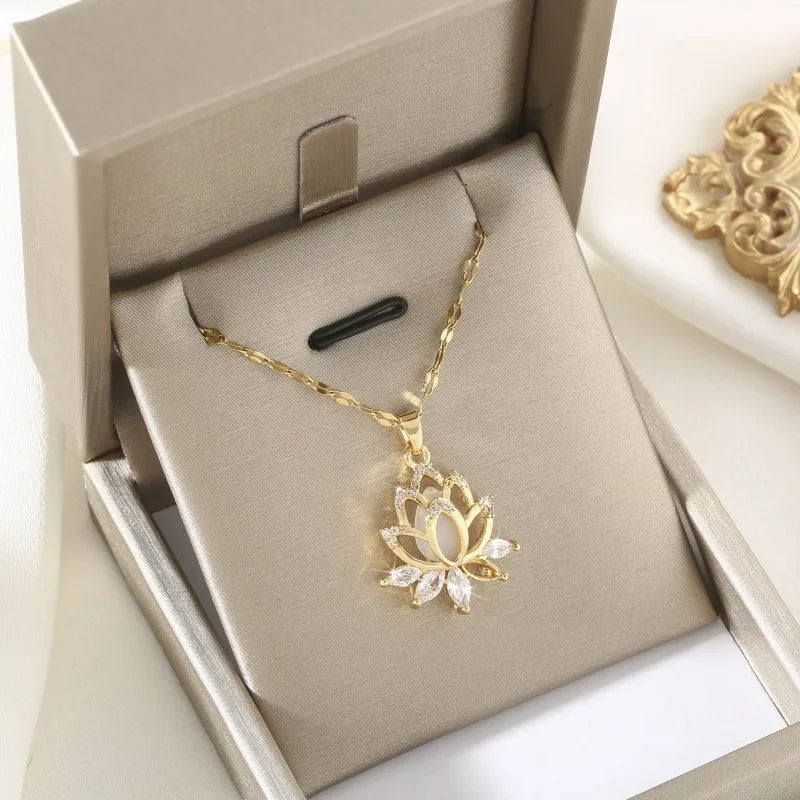 Nova 18K Gold Plating Necklace with Cat's Eye Stone and Zirconia