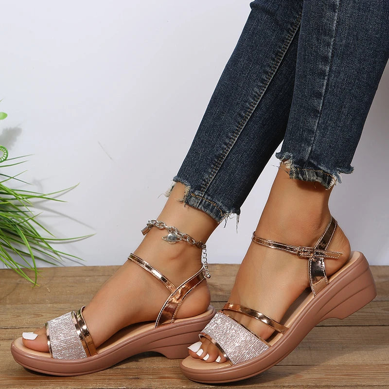 Zomerse Gouden Wiggen Sandalen