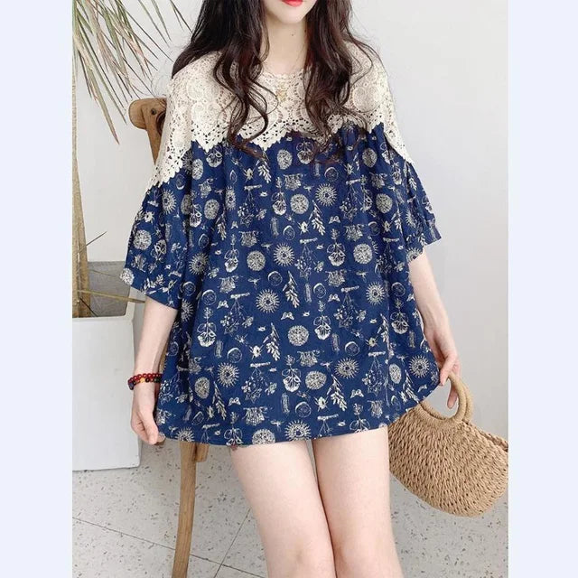 Retro Bloemen T-shirt met Kant
