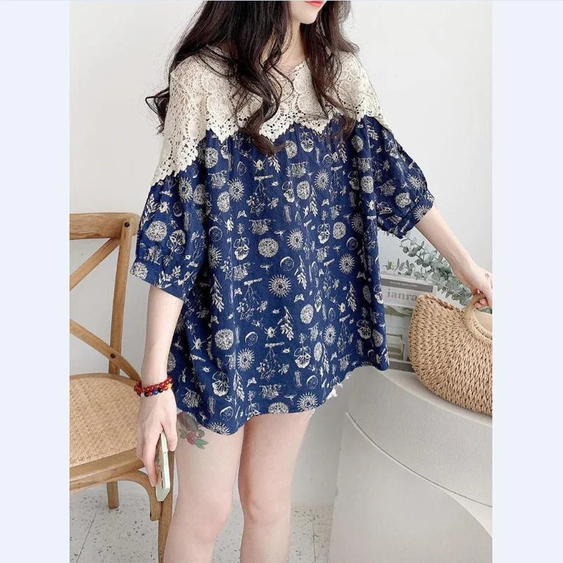 Retro Bloemen T-shirt met Kant