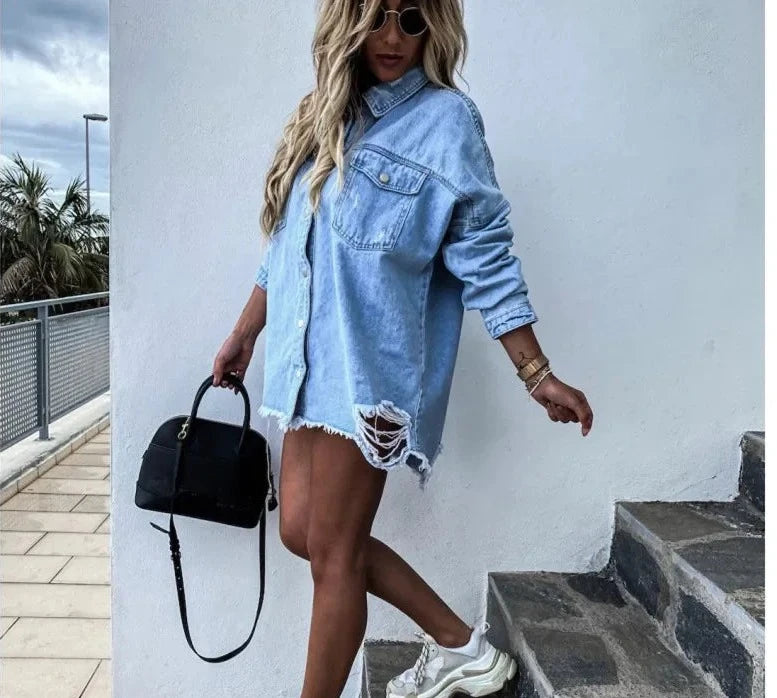 Camicia di jeans strappata Denim Delight Mode